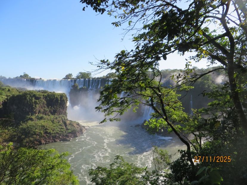  - 2 Cascada Iguazu