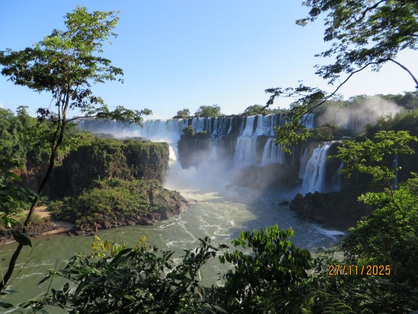  - 2 Cascada Iguazu