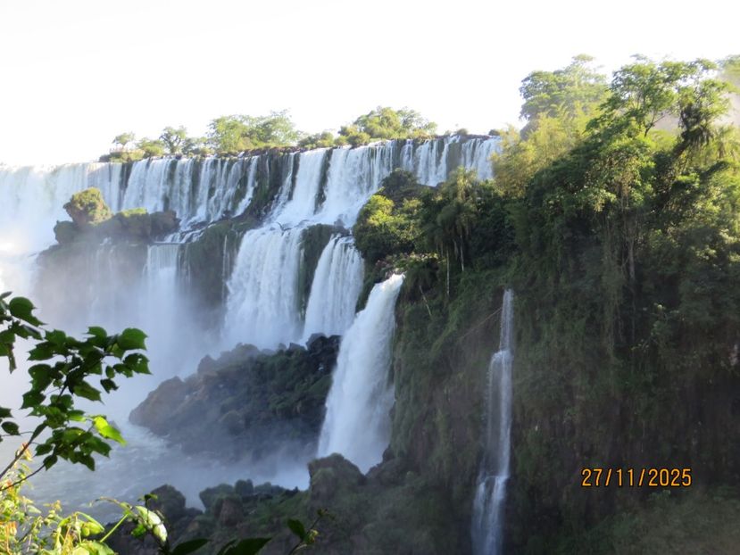  - 2 Cascada Iguazu