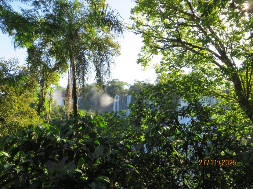  - 2 Cascada Iguazu