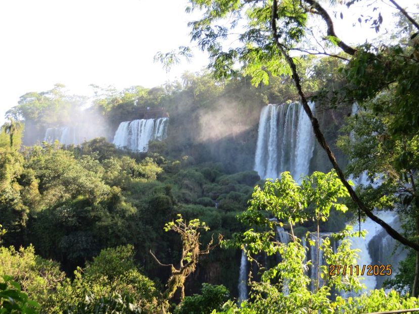  - 2 Cascada Iguazu
