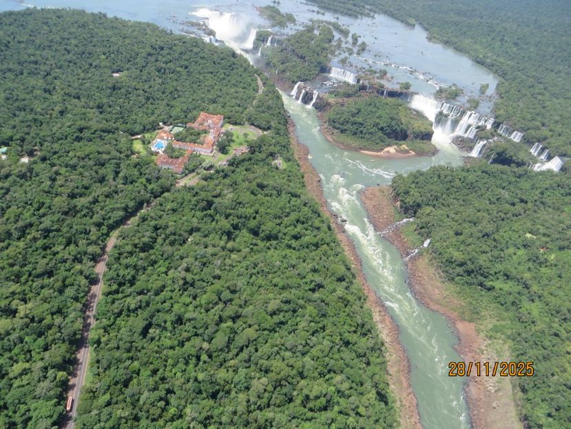  - 2 Cascada Iguazu