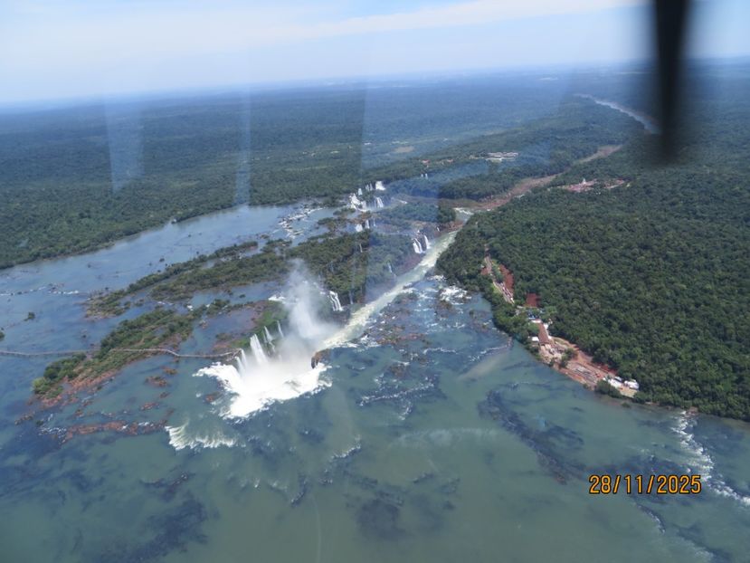  - 2 Cascada Iguazu