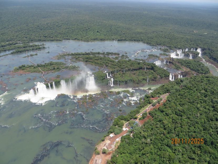  - 2 Cascada Iguazu