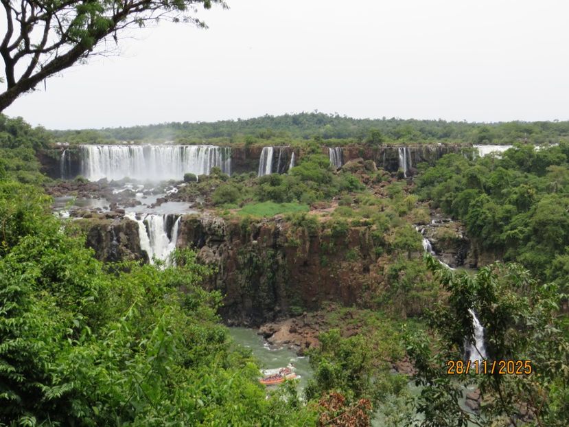  - 2 Cascada Iguazu