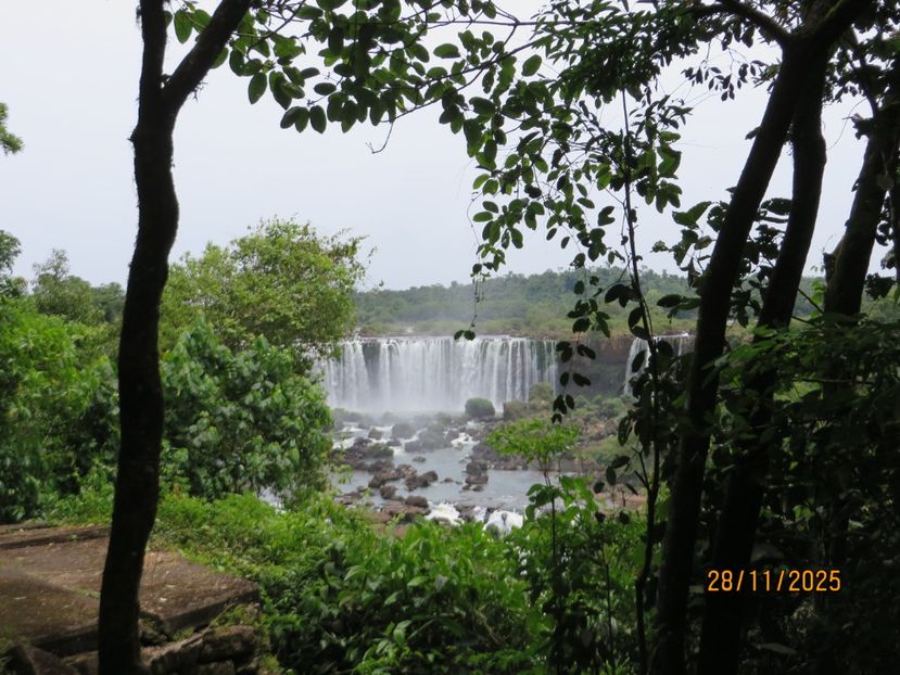  - 2 Cascada Iguazu