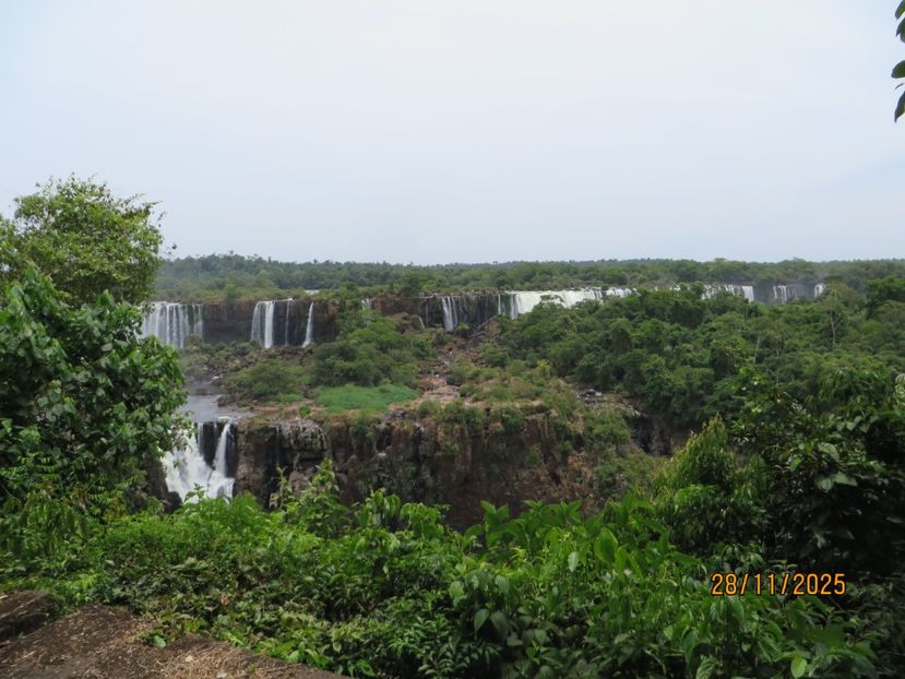  - 2 Cascada Iguazu