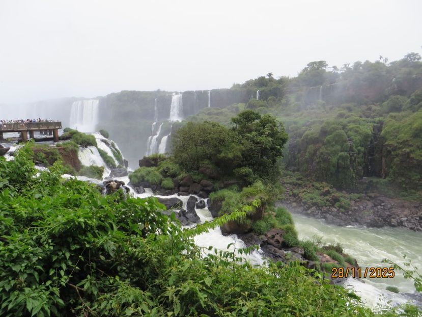  - 2 Cascada Iguazu