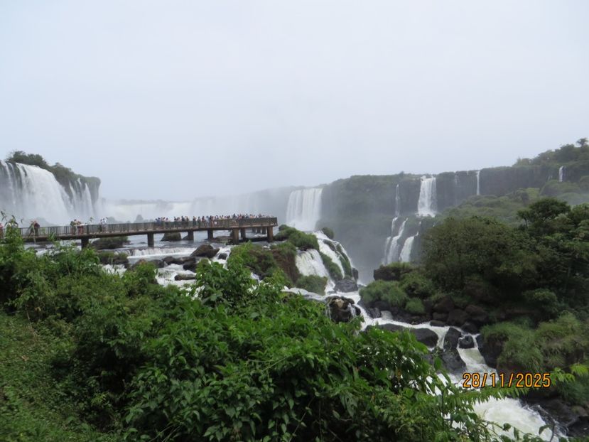  - 2 Cascada Iguazu