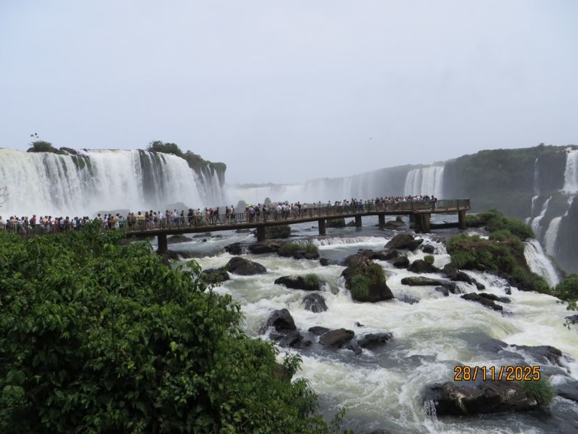  - 2 Cascada Iguazu