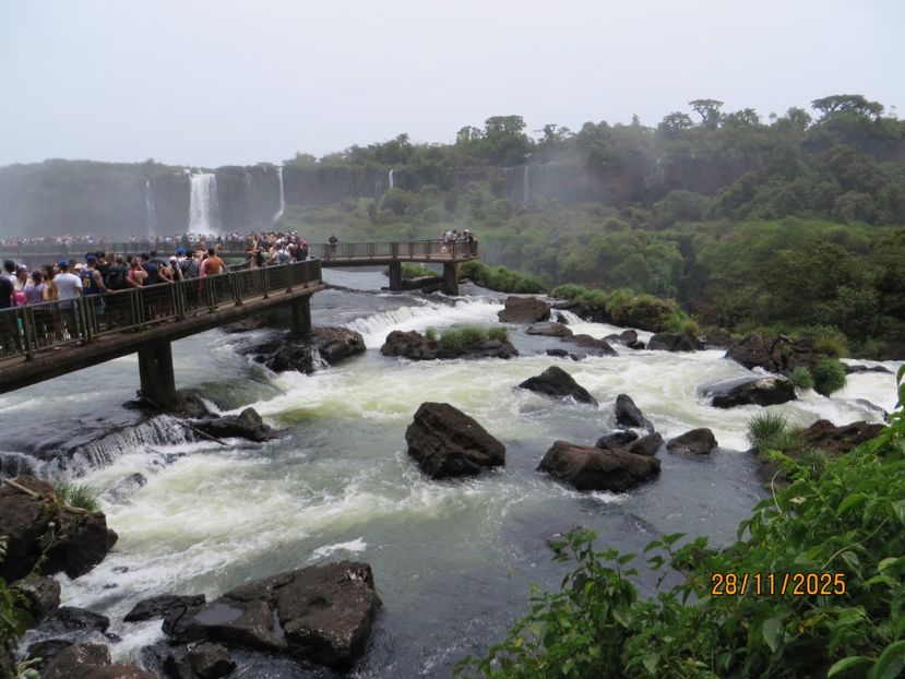  - 2 Cascada Iguazu