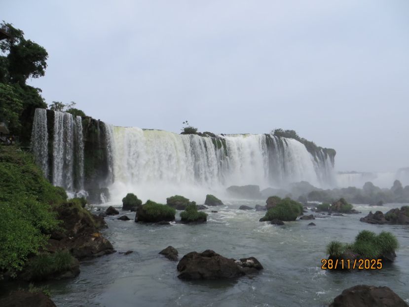  - 2 Cascada Iguazu