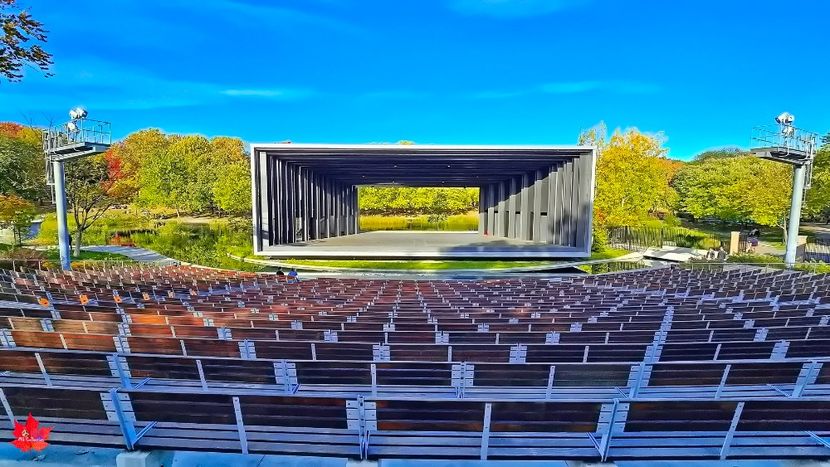 Montreal---Parc LaFontaine 5 - MONTREAL -- CANADA