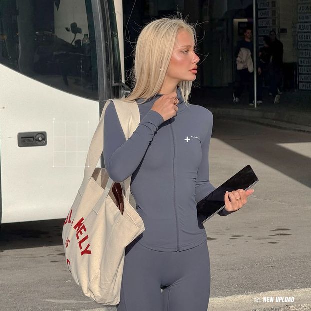 ⁹ժhjetor　‘ʄᥱᥱḷịṇg⍣ѵịḅrạṇȶ’⸺ᴱᴿᴳᴵ - eyes full of ocean confessions