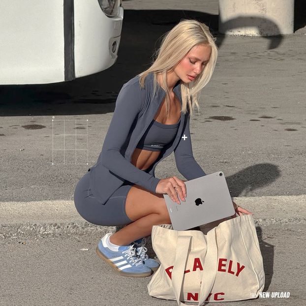 ¹⁰ժhjetor　‘ʄᥱᥱḷịṇg⍣ѵịḅrạṇȶ’⸺ᴱᴿᴳᴵ - eyes full of ocean confessions