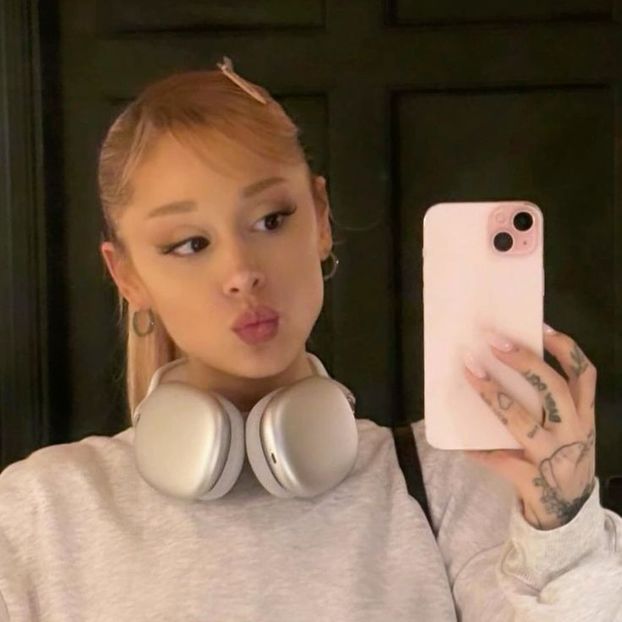  - The Life of a Showgirl