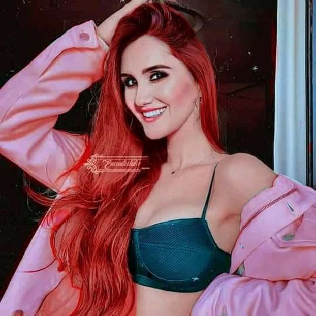 Red Leather - Dulce Maria 10