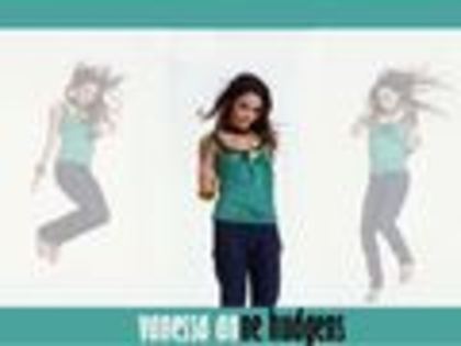 V-Hudgens-Wallpapers-3-vanessa-anne-hudgens-9214659-120-90