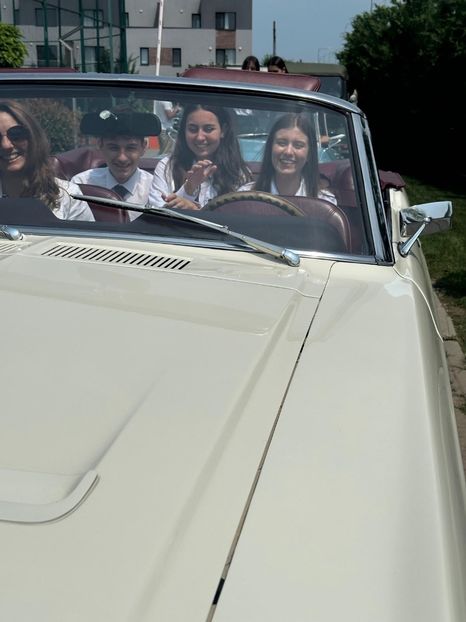 ccb437c1-6a11-4328-9b80-3de19fbf8103 - TEUTA ADOLESCENTĂ