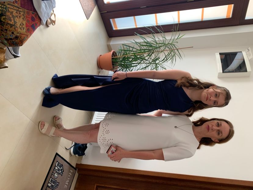  - TEUTA ADOLESCENTĂ