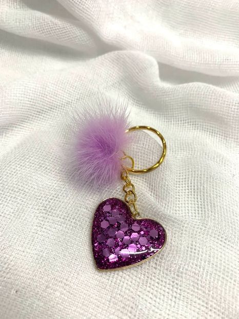 image00002 - brelocuri