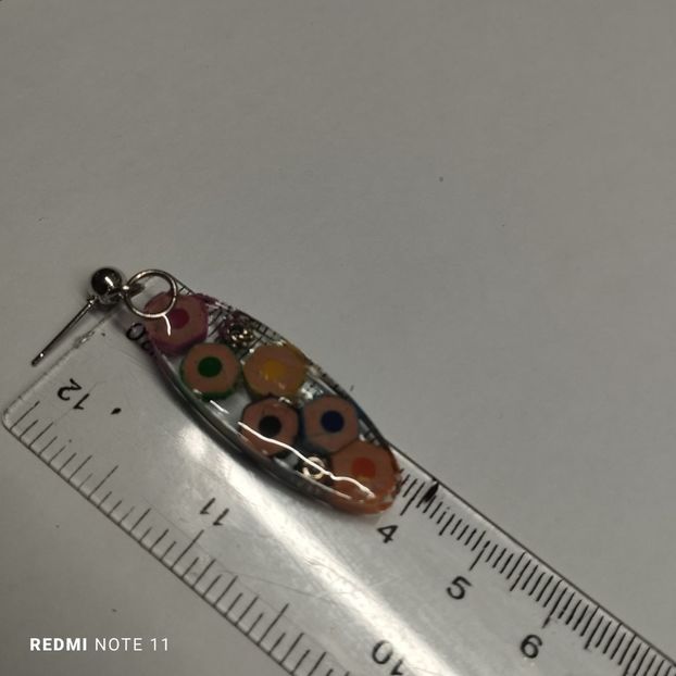 19d76c9f-b1fd-4197-b36d-2fb6bcda6739 - Creioane