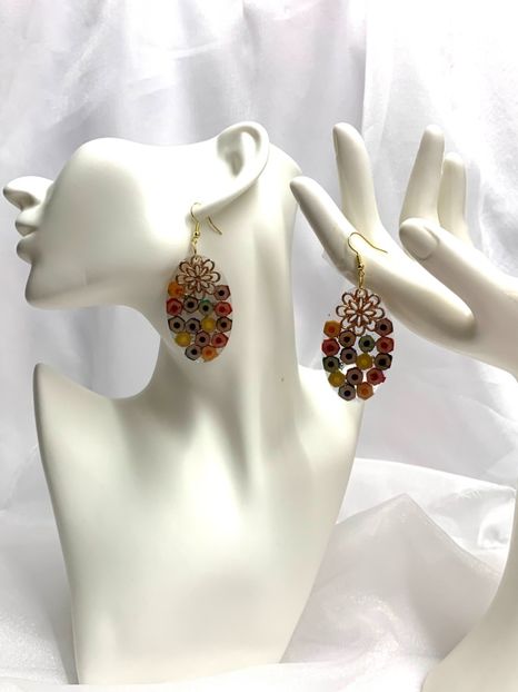 image00038 (4) - Creioane