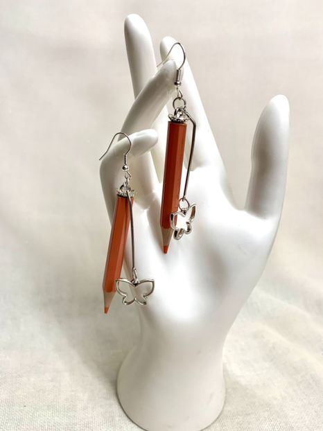 image00016 - Creioane