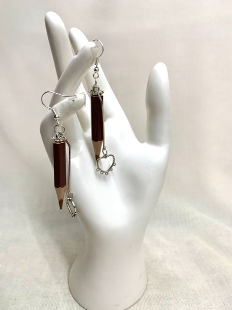 image00019 - Creioane