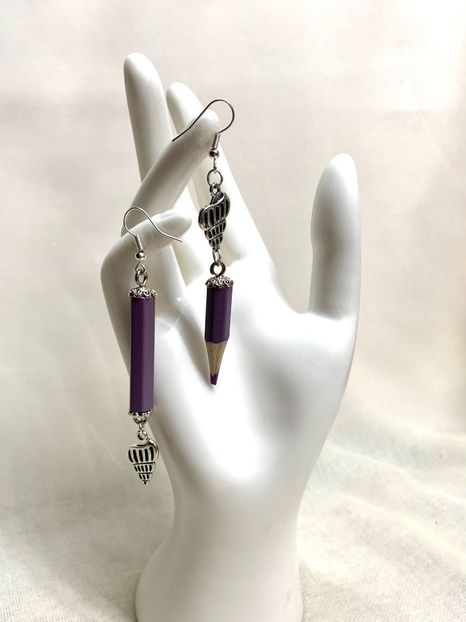 image00015 - Creioane