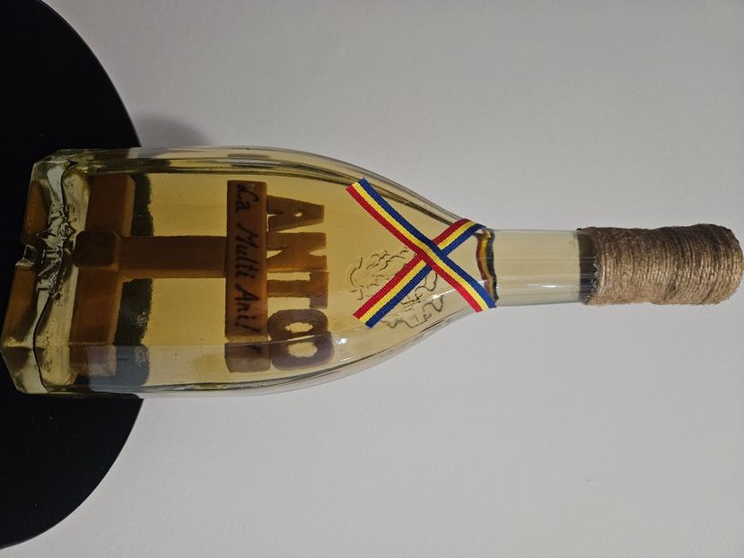  - 0 Sticle Personalizate