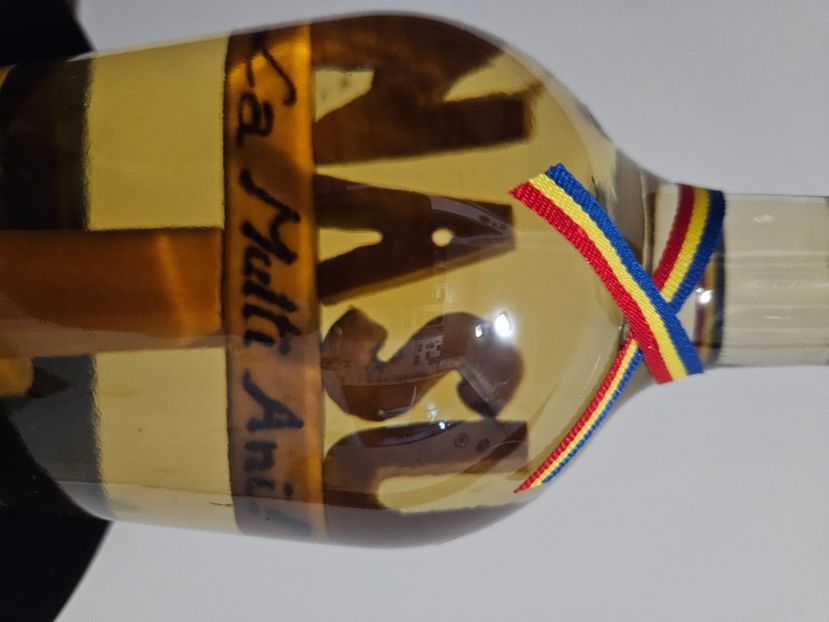  - 0 Sticle Personalizate