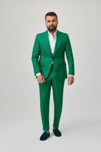 Costum-Adrian-Mutu-Culoare-Verde-Smarald-Adrian-Mutu-1-300x450 - Adrian-Mutu