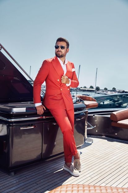 Dobre-Tailoring-Cute-Costum-casual-corai-double-breasted-LEONARDO - Adrian Mutu