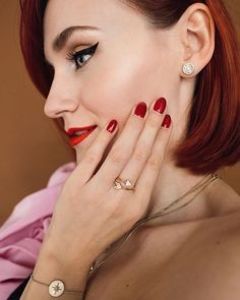 11d80c53f848d42c7eba443cba474dce - Andreea Balaban