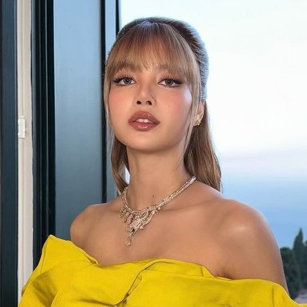  - dancing in the moonlight