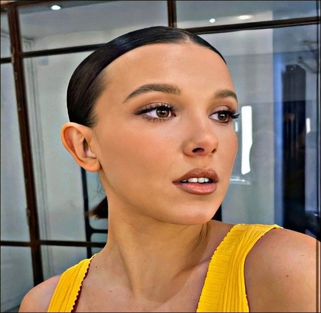 ◝❥·̩̩̥͙ℳill̸̷ie Bob̷bγ B̸ɾ̷own̸̷  .◜ 24.01｡ ❝Iʾd let the world burn— Let the world burn for you❞ - beauty beyond words