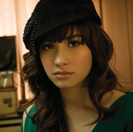demi-12 - Demi Lovato
