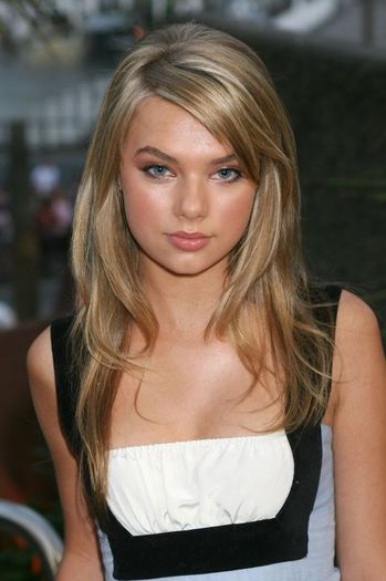 indiana EVANS BELLA - noua serie H2O