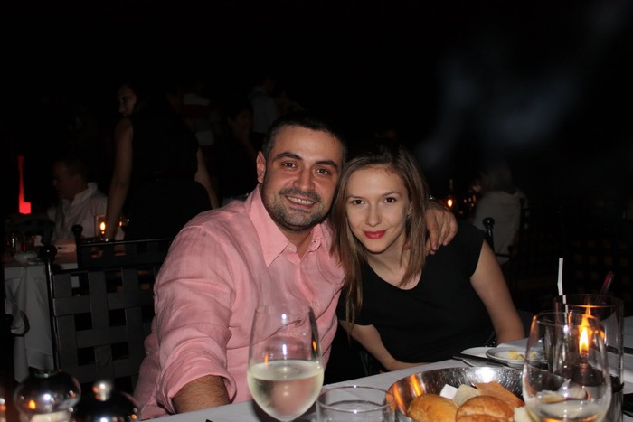 2zi37ye - adela popescu