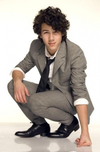 11753668_MLNGZPBIV - Nicholas PhotoShoot34