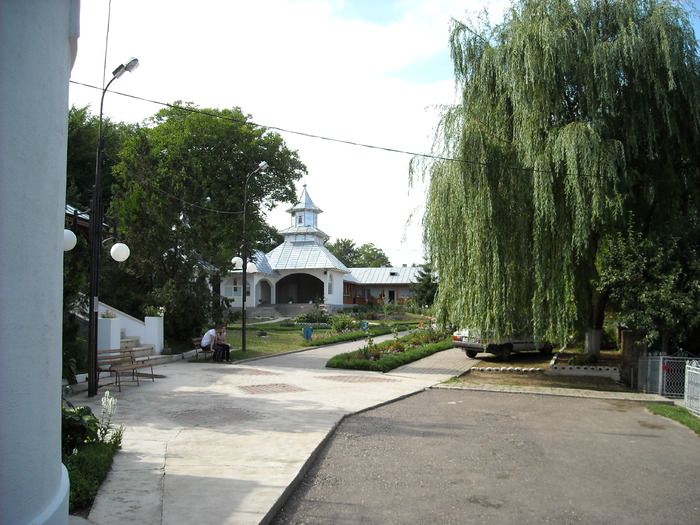 Manastirea de linga orasul Panciu