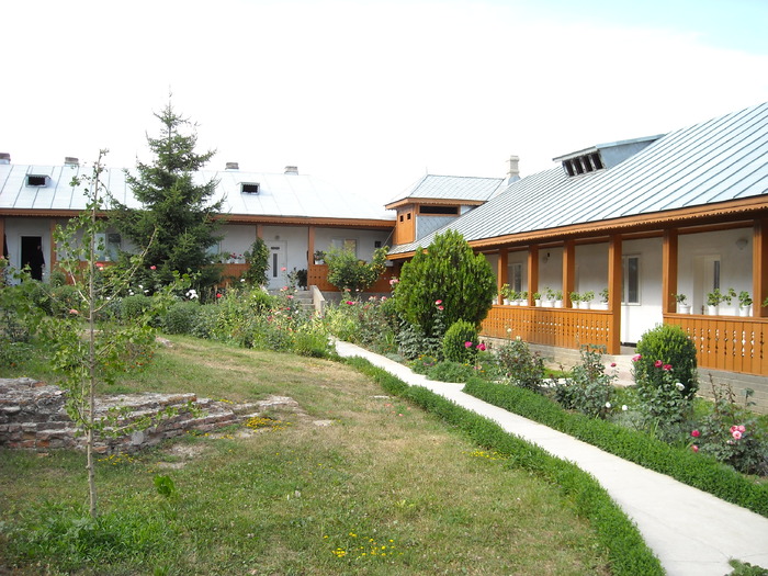 Manastirea de linga orasul Panciu