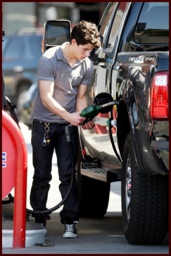 Nick Jonas pumping gas in L A (4)