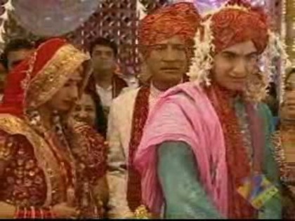 12 - Sagar si Vidya se casatoresc