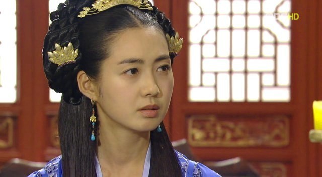 11648166_LIAZPKBDB[2]