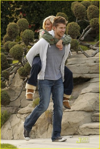 of83go - Ashley Tisdale