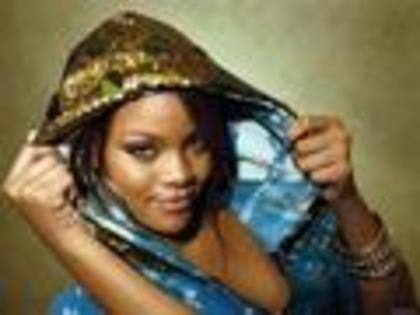 Rihanna-rihanna-6848120-120-90