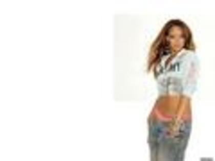 Rihanna-rihanna-6848399-120-90
