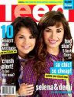 Demi&Selena pe coperta unei reviste